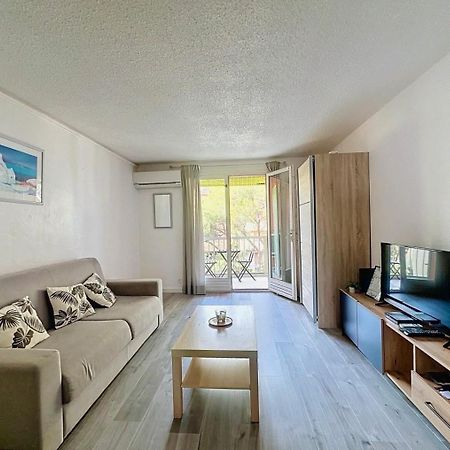 Studio Bord De Mer Boulouris A Saint Raphael Exterior foto